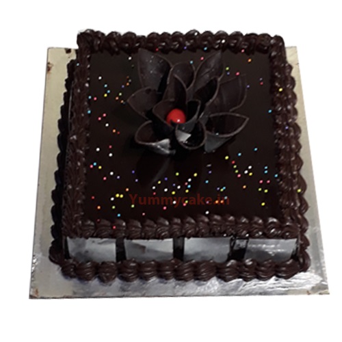 Yummy Chocolate Cake, Chocolate cake design for birthday