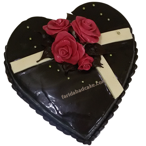 1 Kg Heart Shape Chocolate Cake, Love Shape Cake Design