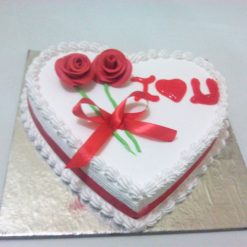 Heart Shape Anniversary Cake, Marriage anniversary Cake