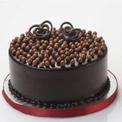 Chocolate Crunchie Cake