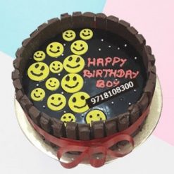 Emoji and kitkat Cake, Emoji cake ideas for Boy