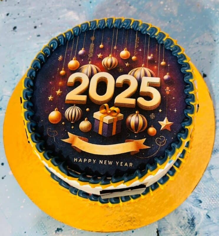 Happy New Year 2022 Cake