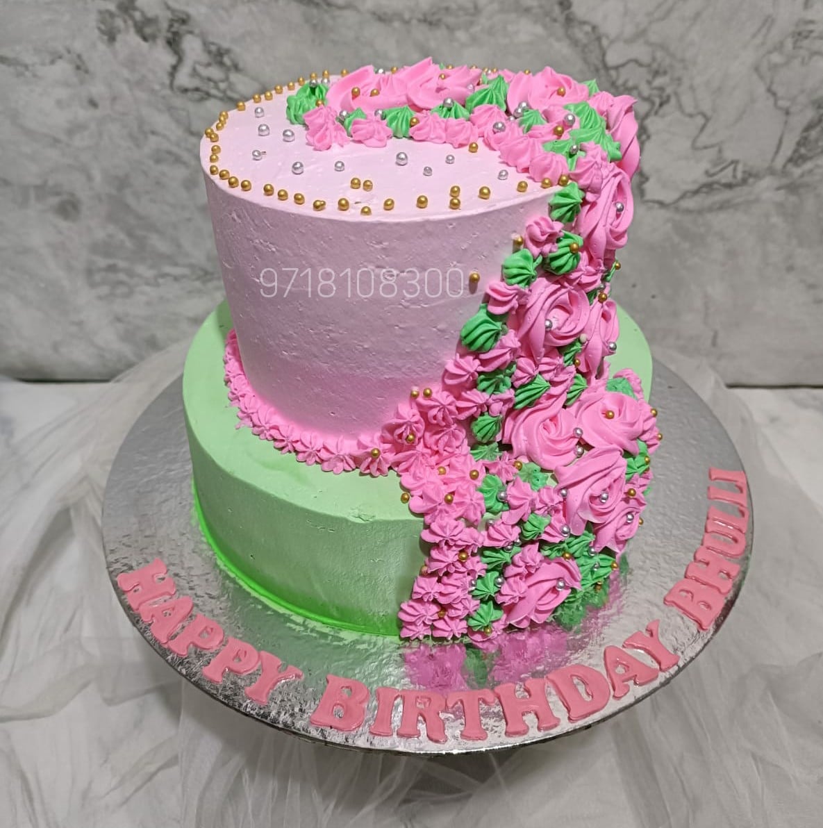 Cross on Half Sheet with 6 Inch Round Double Layer Cake – Tiffany's Bakery-sonthuy.vn