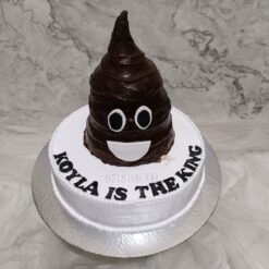 Poo Imoji Cake