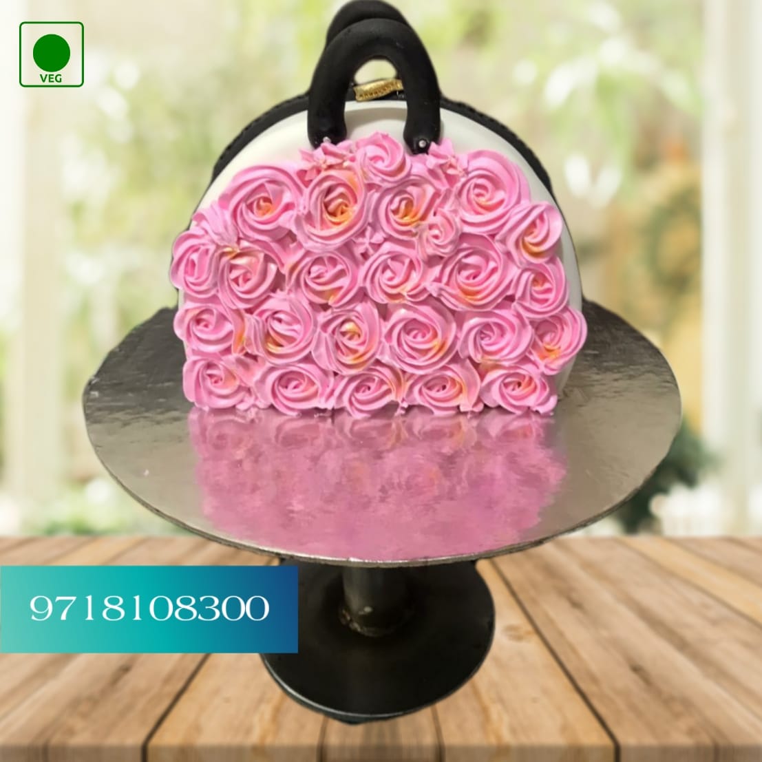 Order Fondant Handbag Cake 2 Kg Online | IndiaCakes.com