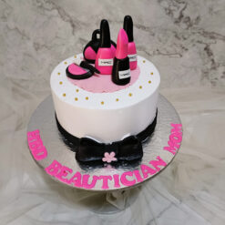 Fondant Cake for Girls