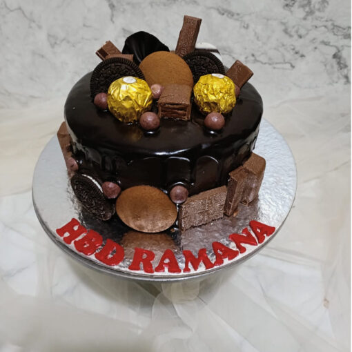 Valentine Chocolate Cake 