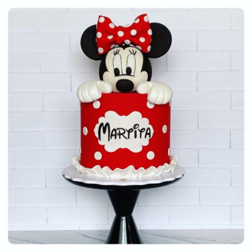 Minnie Mouse Cake