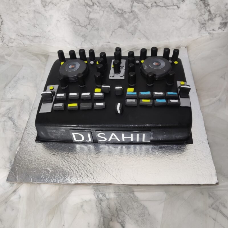 Dj Theme Cake