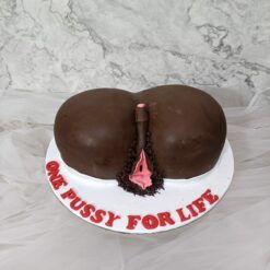 Bachelor Butt Cake