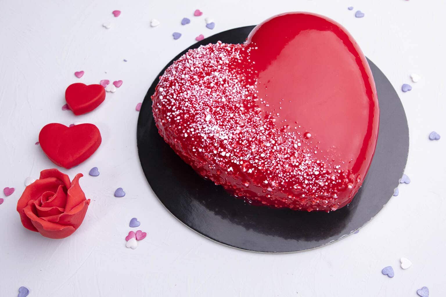Make Valentine’s Day Celebrations Better With Valentine’s Day Special Cakes From Yummy Cake