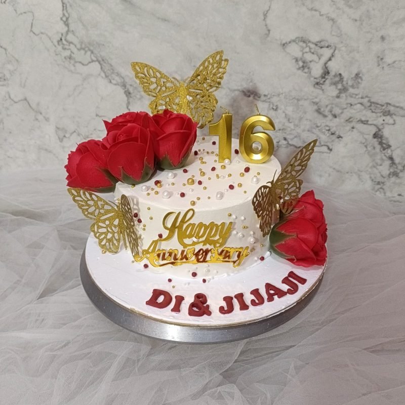 Didi Jiju Anniversary Cake
