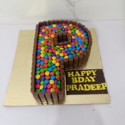 Kitkat P Letter Cake