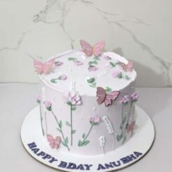 Yummy floral birthday cake